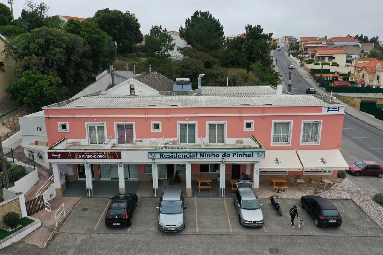 Residencial O Ninho Do Pinhal Hotel Bombardeira Kültér fotó